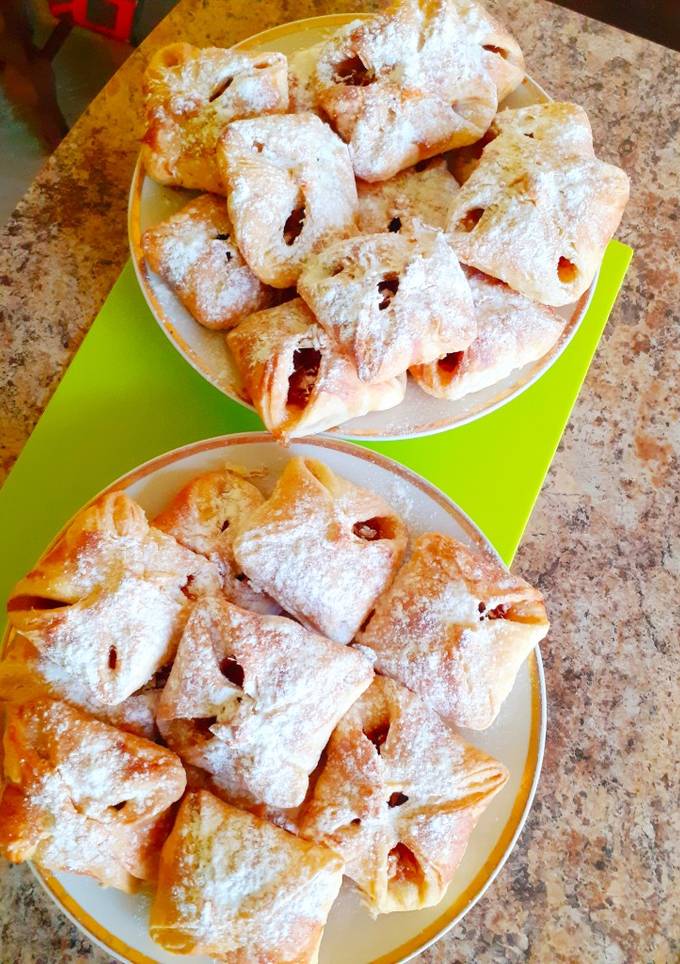 Слойки з різними начинками