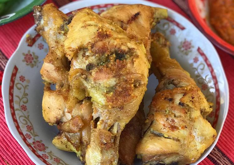 Resep Ayam Ungkep Goreng Simple yang Enak Banget