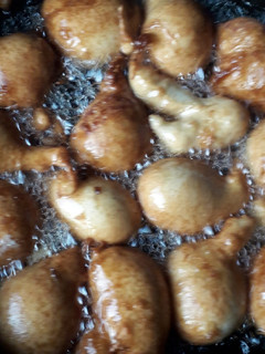 A picture of Puf puf with black pepper nd ginger.