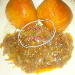 A picture of MOIMOI with ONION SOUP.