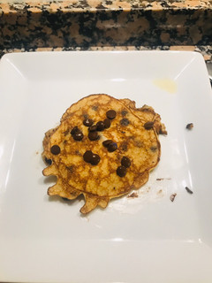 Una foto de Tortitas de plátanos saludables 🥞😋