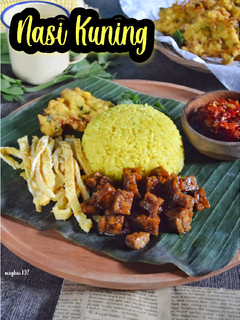 Foto resep Nasi kuning (rice cooker)