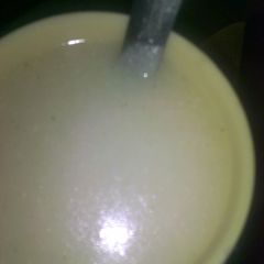 A picture of White porridge.
