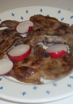 Una foto de Chuletas de pierna de cordero plancha