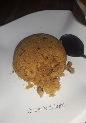 A picture of Couscous jollof with beans.