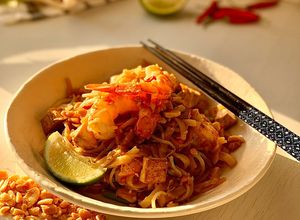 Foto principal de Pad Thai Riquísimo con Gambas y Tofu