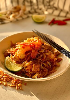 Foto principal de Pad Thai Riquísimo con Gambas y Tofu