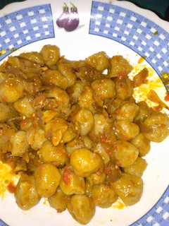 A picture of White Dumplings(dan sumul).