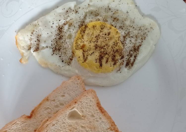 How to Make Homemade Fry Egg