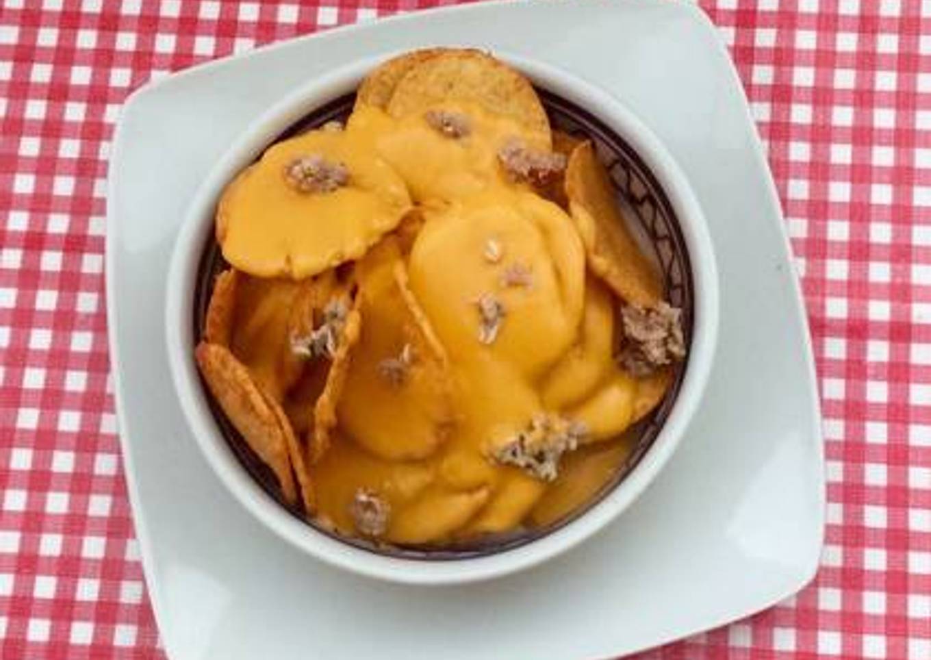 Nachos con carne molida