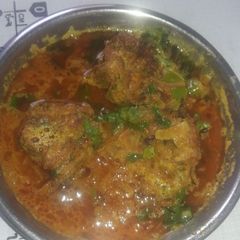 A picture of Dudhi kofta.