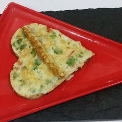 A picture of A healthy velentine omlet.