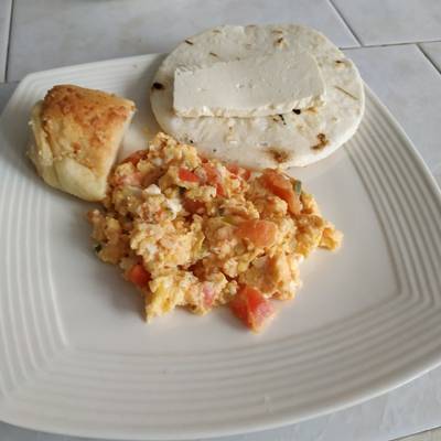 Desayuno antioqueño Receta de adriana C- Cookpad