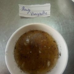 A picture of Honey Vinaigrette.