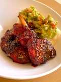 Costillas de cerdo ahumadas en bbq con panela y ron