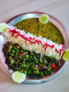 A picture of Dal and Rice.