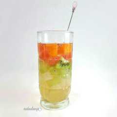 A picture of Fruit Cocktail.