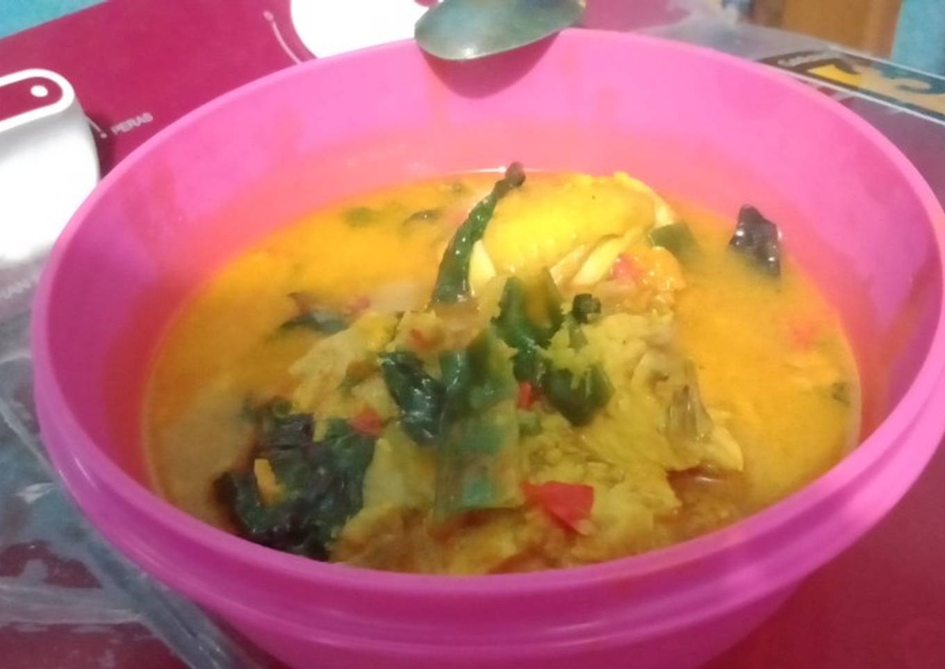 Ayam Basil Woku Sederhana