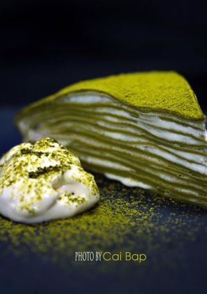 Hình của món Matcha Mille Crepe Cake/ Bánh Crepe Trà xanh.