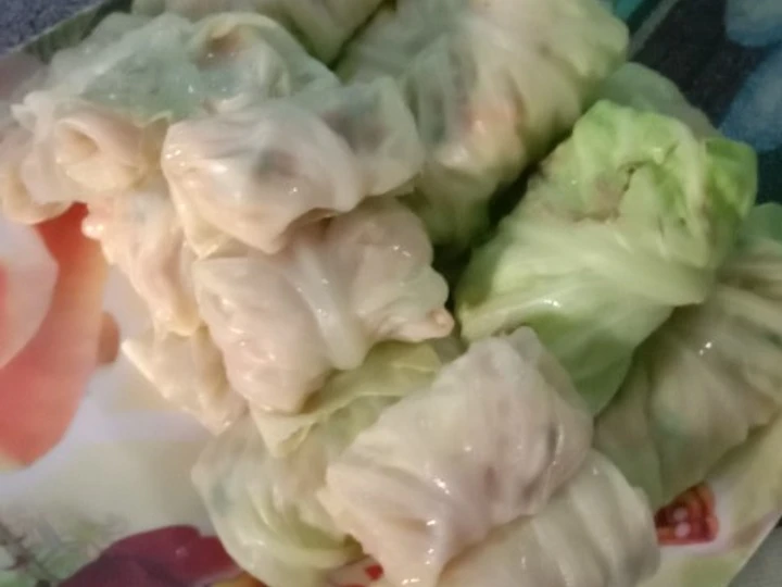 Cara Mudah Membikin Resep  Kubis isi ayam simple yang Enak, Menggugah Selera