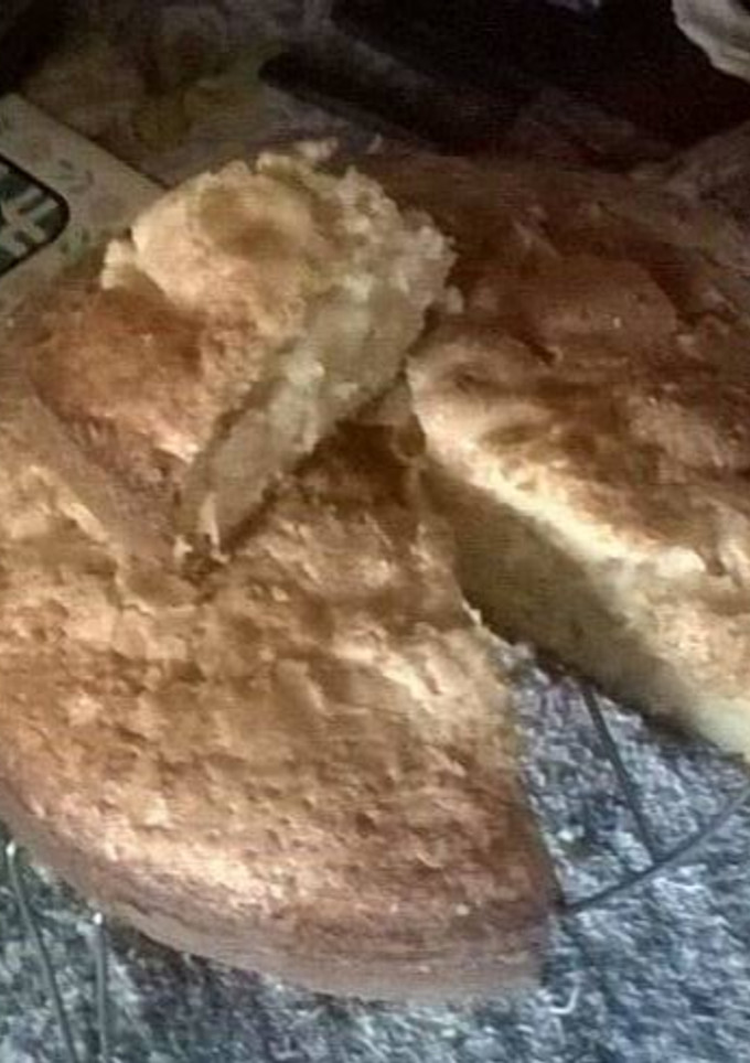 Una foto de Torta de manzana fácil