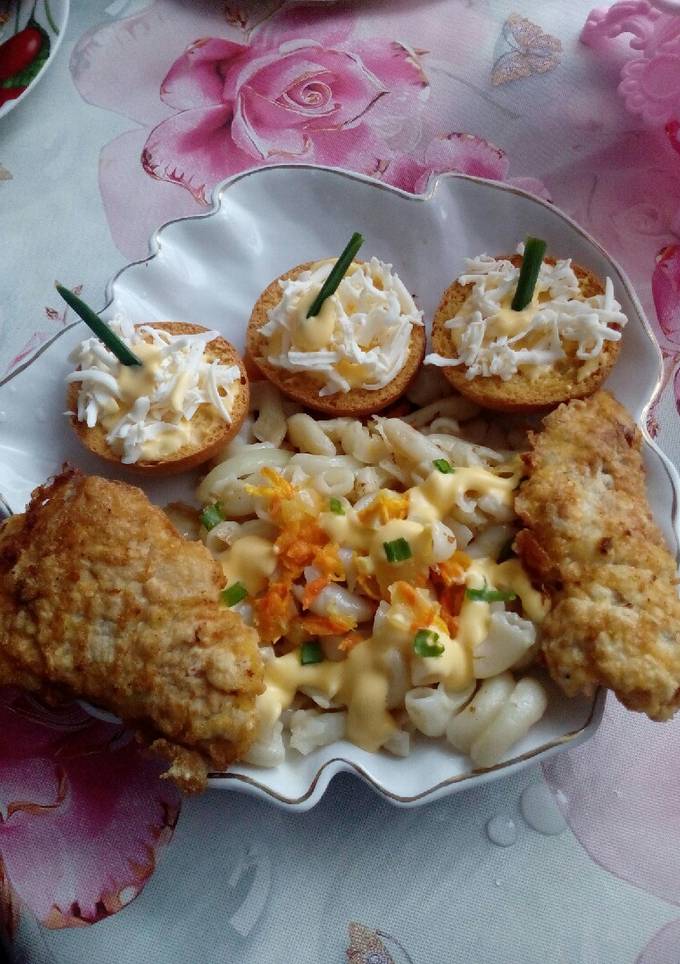 Макарони в сирному соусі