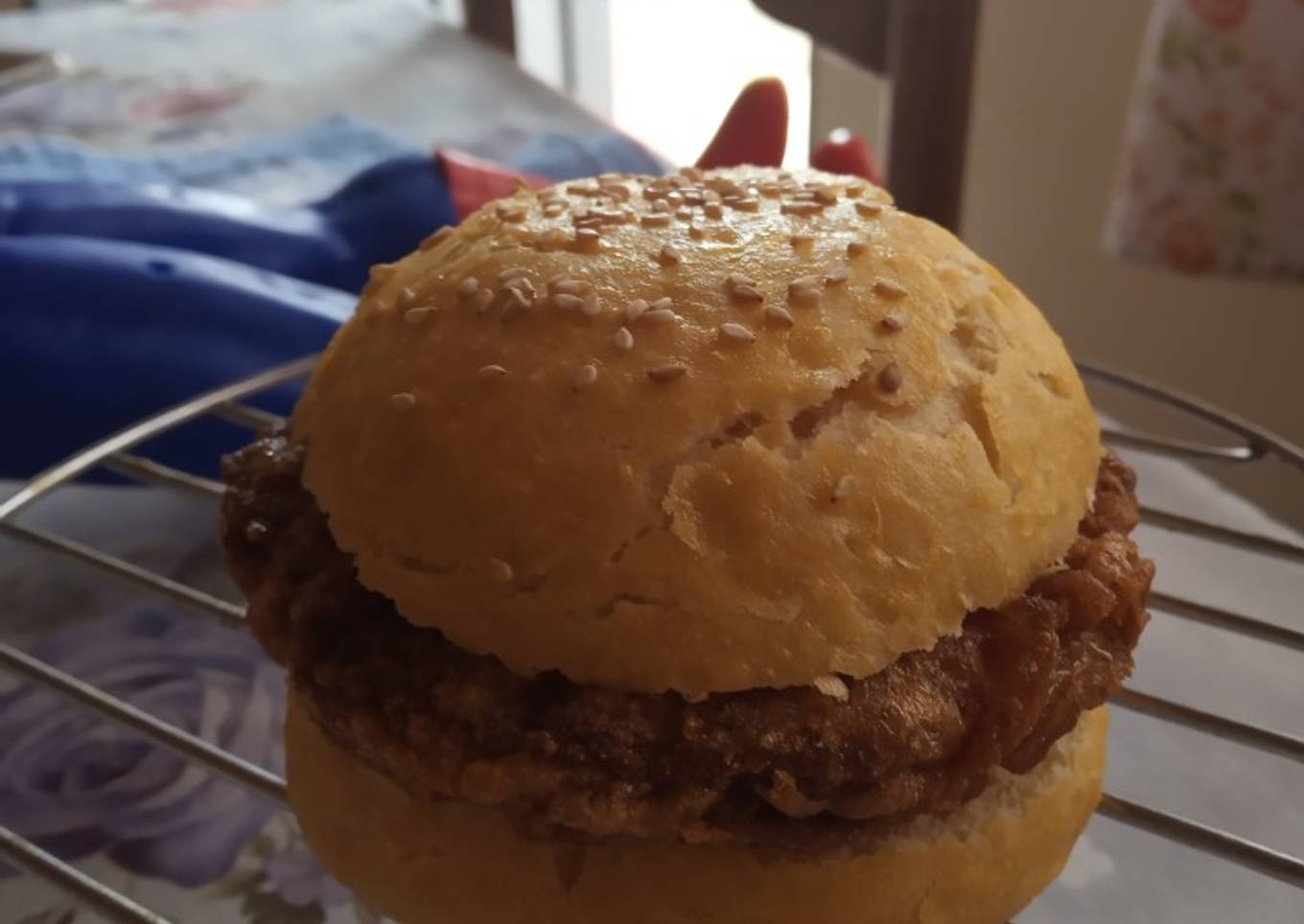 Pan de papa y hamburguesas de carne