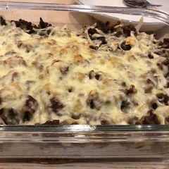 A picture of Baked Rice with Cheese and minced meat.