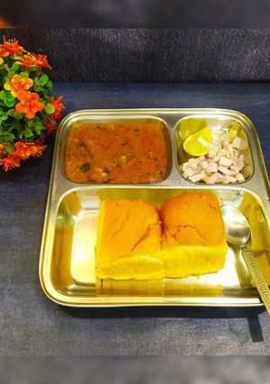 A picture of Pav Bhaji.
