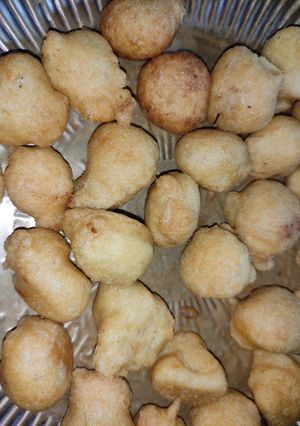 बेसन के पकोड़ी(besan pakodi recipe in hindi) रेसिपी मुख्य फोटो