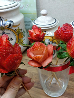 Una foto de Rosas de fresas