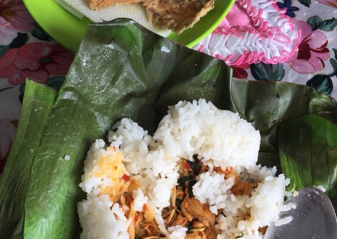 Resep Nasi Bakar Ayam Suwir Kemangi Oleh Lse Lusia Cookpad 