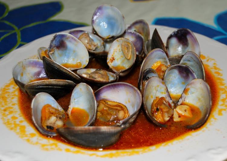 Almejas a la marinera