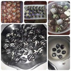 A picture of Coconut chocolate balls.