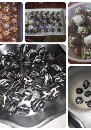 A picture of Coconut chocolate balls.