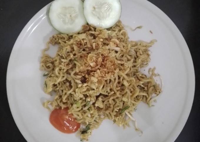 Resep Indomie Goreng Oleh Karenina - Cookpad