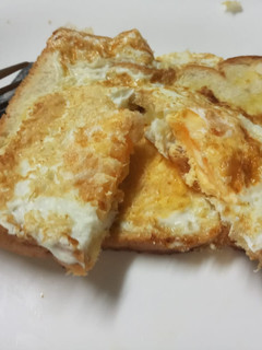 A picture of Toast mayai.