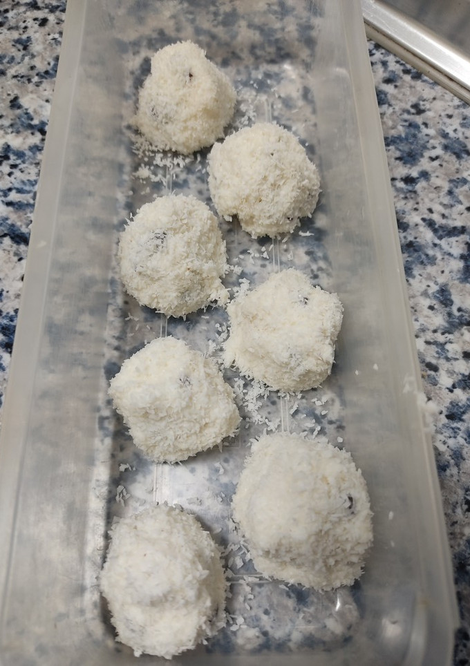 Una foto de Trufas de coco saludables