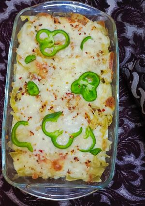 A picture of Chicken cheese lasagna 😋😋.