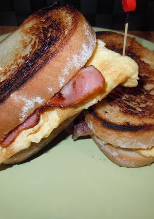 Una foto de Breakfast sándwich