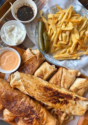 صورة لوصفة ساندويش الدجاج المدخن Hiam's Smoky Chicken Sandwich
