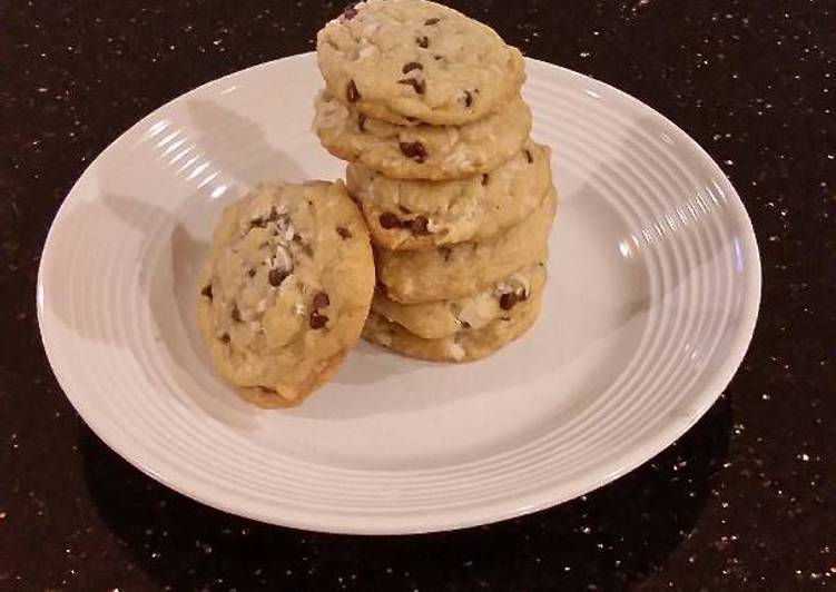 Coconut Chocolate Chip Cookies