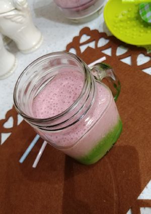 عکسی از دستور اسموتی میوه ای