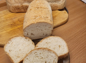 Akár 6 napig friss, puha gluténmentes kenyér recept fotója