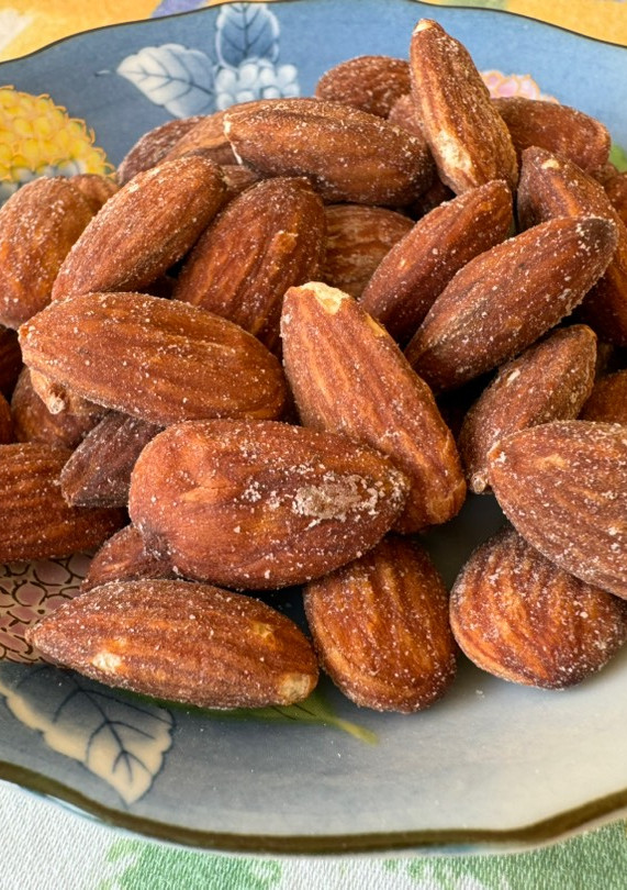 Una foto de Almendras tostadas