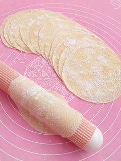 Foto resep Kulit Gyoza/Kuotie/Dimsum ala Fe