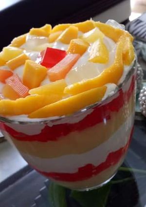 A picture of Mango Dessert.