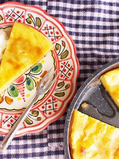 A picture of Mom's Far Breton.