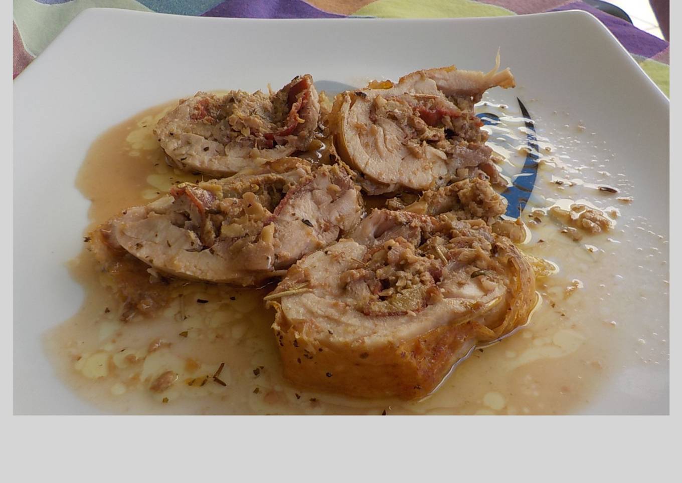 Muslos y contramuslos de pollo rellenos al horno