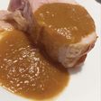 Redondo de pollo relleno con salsa española